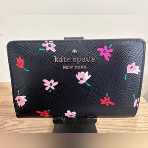 Kate spade wallet | black floral | excellent used condition